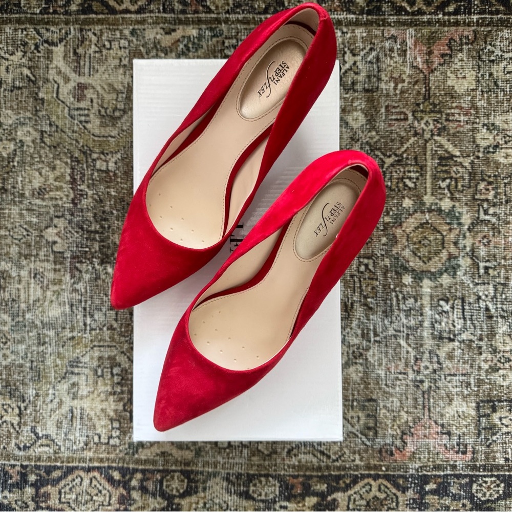 Alfani Red Pointed Toe Heels